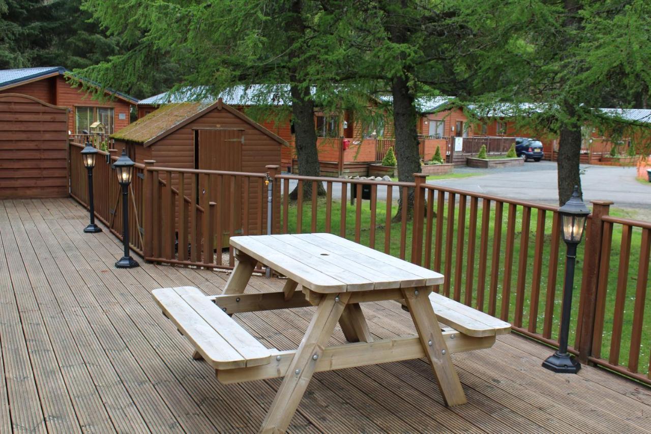 Lazy Days Lodge Glendevon Exterior foto